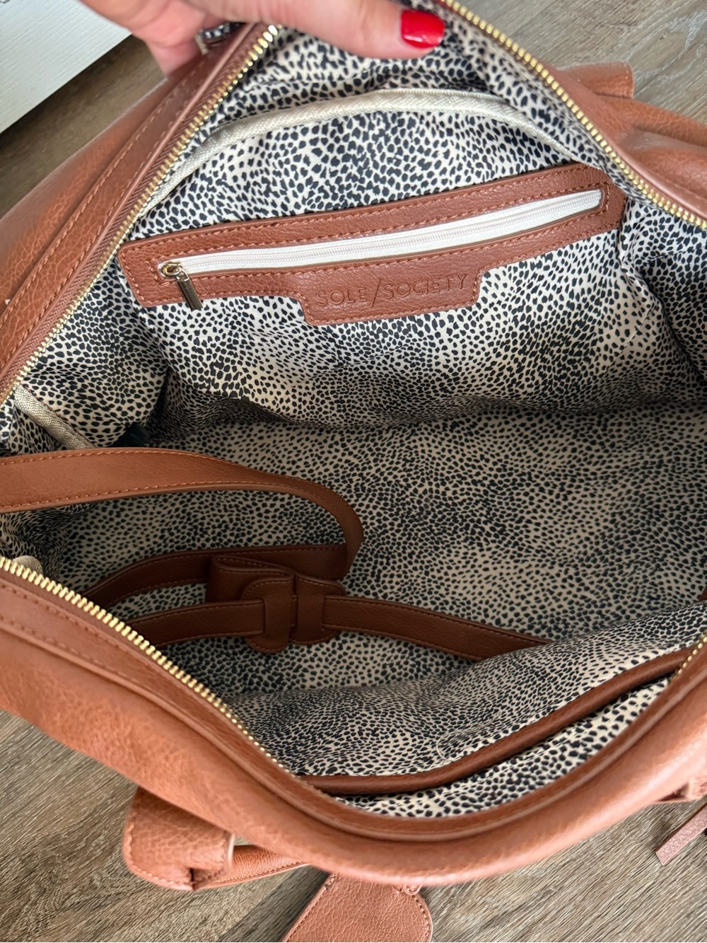 NWOT - Sole Society - Vegan Cognac Carry-On Weekender Bag - Picture 4 of 4